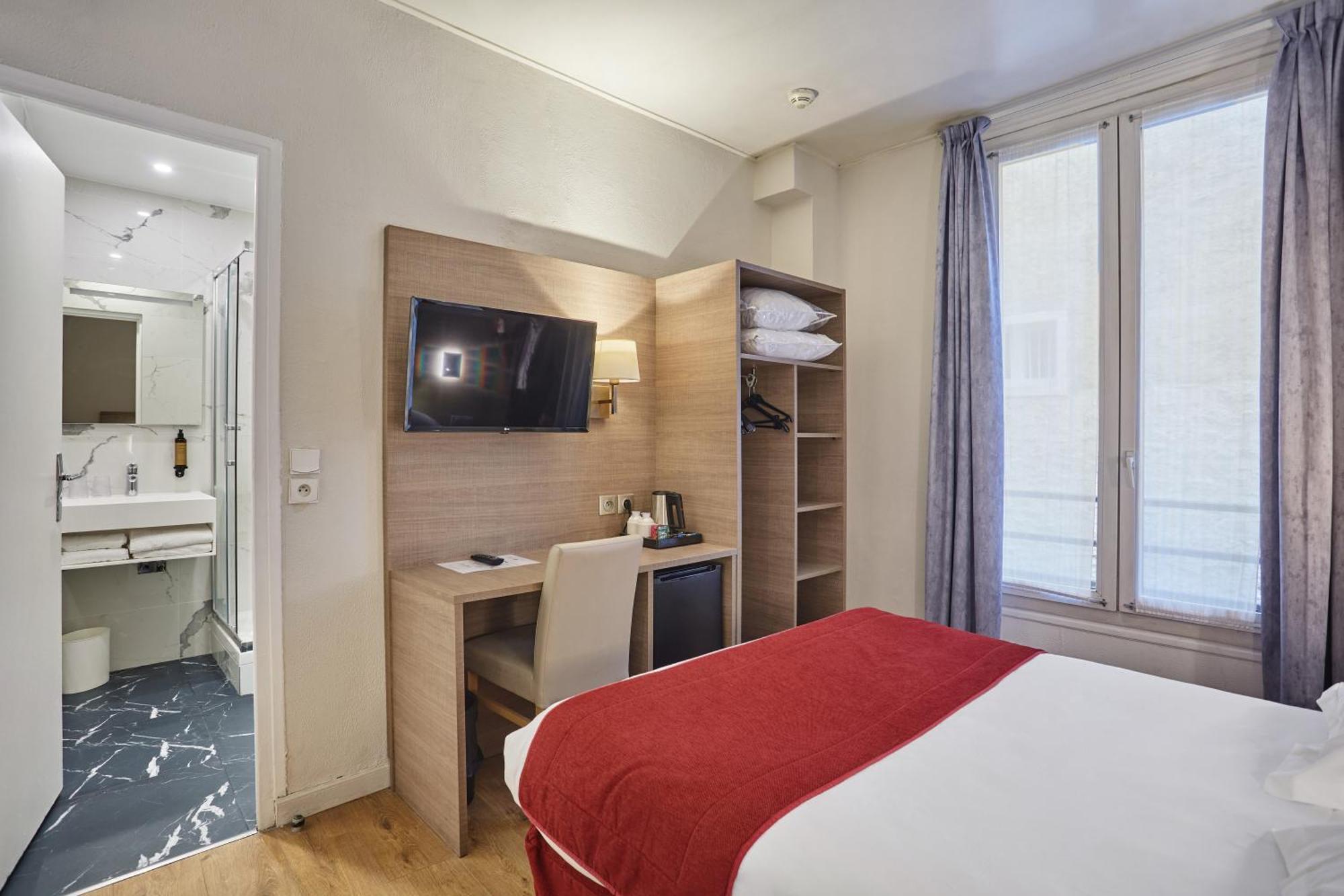 Hotel Lux Picpus Paris Exterior photo